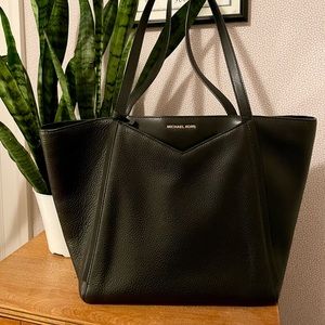 Michael Kors Jet Tote